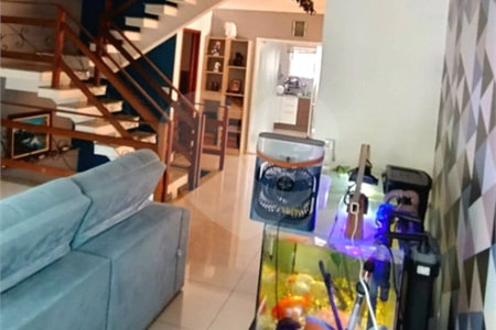 Casa à venda com 4 quartos, sendo 1 suíte,  em Santa Teresinha, São Paulo, SP