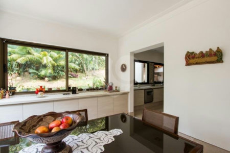 Casa Térrea à venda com 5 suítes em Jardim Marajoara, São Paulo, SP