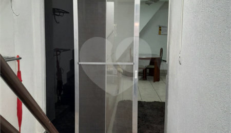 Sobrado à venda ou para alugar com 4 quartos, sendo 1 suíte,  em Santo Amaro, São Paulo, SP