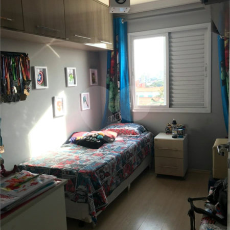 Casa à venda com 3 quartos, sendo 1 suíte, no condomínio Villaggio Portobello, São Paulo - SP