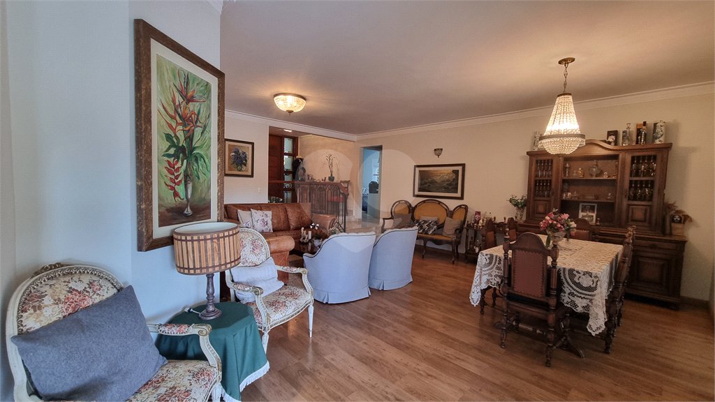 Casa à venda com 3 quartos, sendo 1 suíte,  no condomínio Vivendas do Lago, Sorocaba - SP