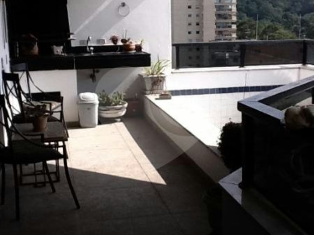 Apartamento à venda com 4 suítes em Real Parque, São Paulo, SP