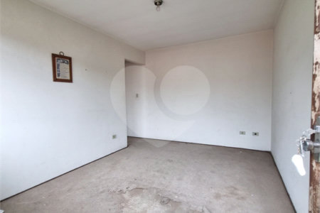 Casa à venda com 3 quartos, sendo 1 suíte,  em Jardim Leonor Mendes de Barros, São Paulo, SP