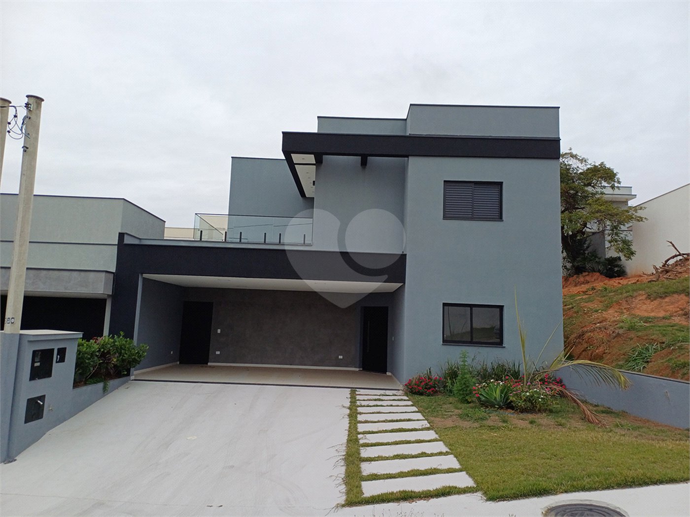 Casa à venda com 3 quartos, sendo 1 suíte,  no condomínio Ibiti Reserva, Sorocaba - SP