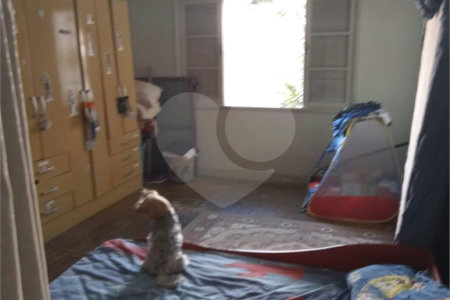 Sobrado à venda com 2 quartos em Vila Nivi, São Paulo, SP