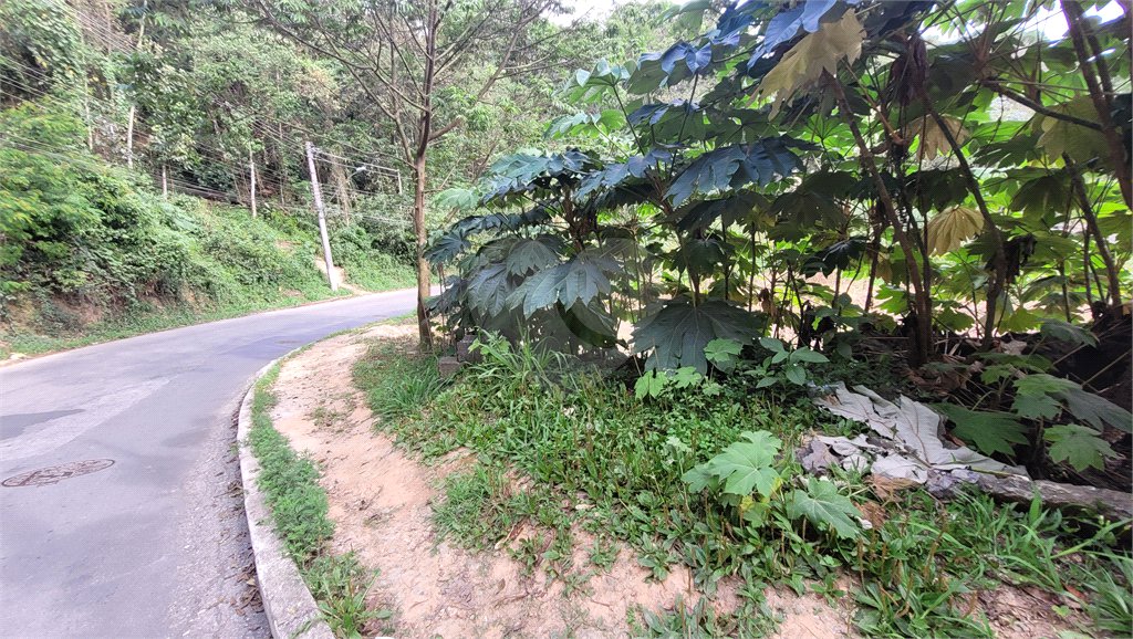 Terreno à venda em Barreiro, Mairiporã, SP