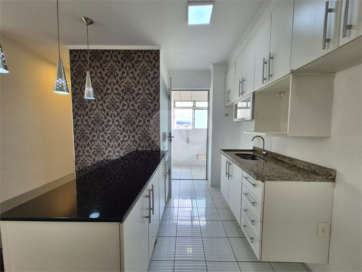 Apartamento à venda com 2 quartos em Vila Anastácio, São Paulo, SP