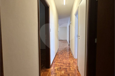 Casa térrea no Centro para venda ou locação