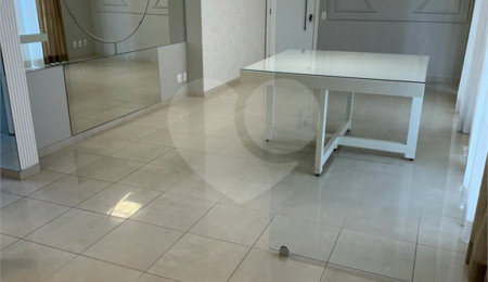 Apartamento à venda com 3 quartos, sendo 30 suítes,  em Jardim Judith, Sorocaba, SP