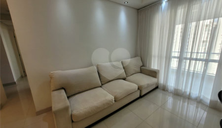Apartamento para alugar com 2 quartos, sendo 1 suíte,  em Vila Anastácio, São Paulo, SP