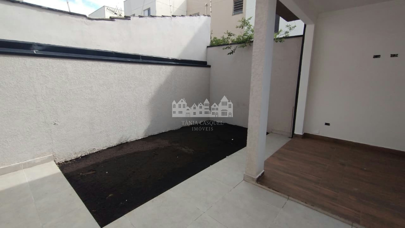 Casa à venda com 3 quartos, sendo 1 suíte, em Nova Atibaia, Atibaia, SP