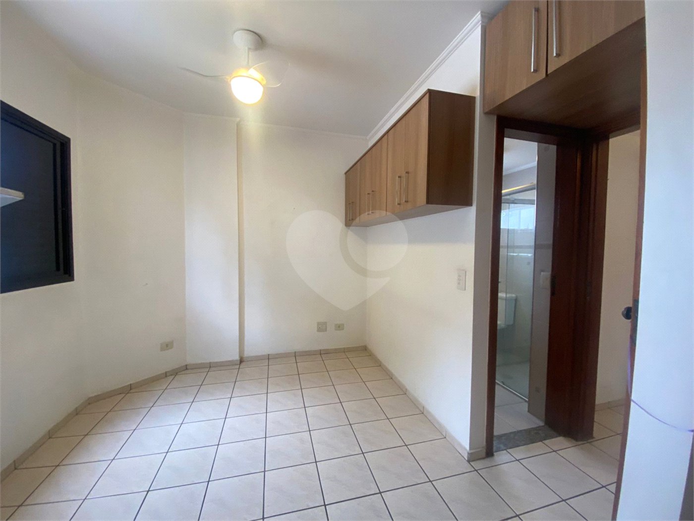 Apartamento à venda com 3 quartos, sendo 1 suíte, em Vila Guilherme, São Paulo, SP