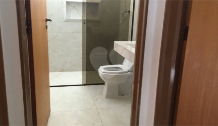 Casa à venda com 2 quartos, sendo 1 suíte,  em Vila José Bonifácio, Araraquara, SP
