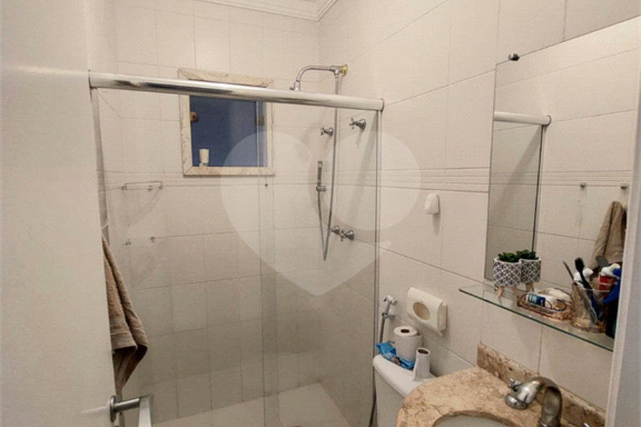 Sobrado à venda com 3 quartos, sendo 1 suíte, em Jaraguá, São Paulo, SP