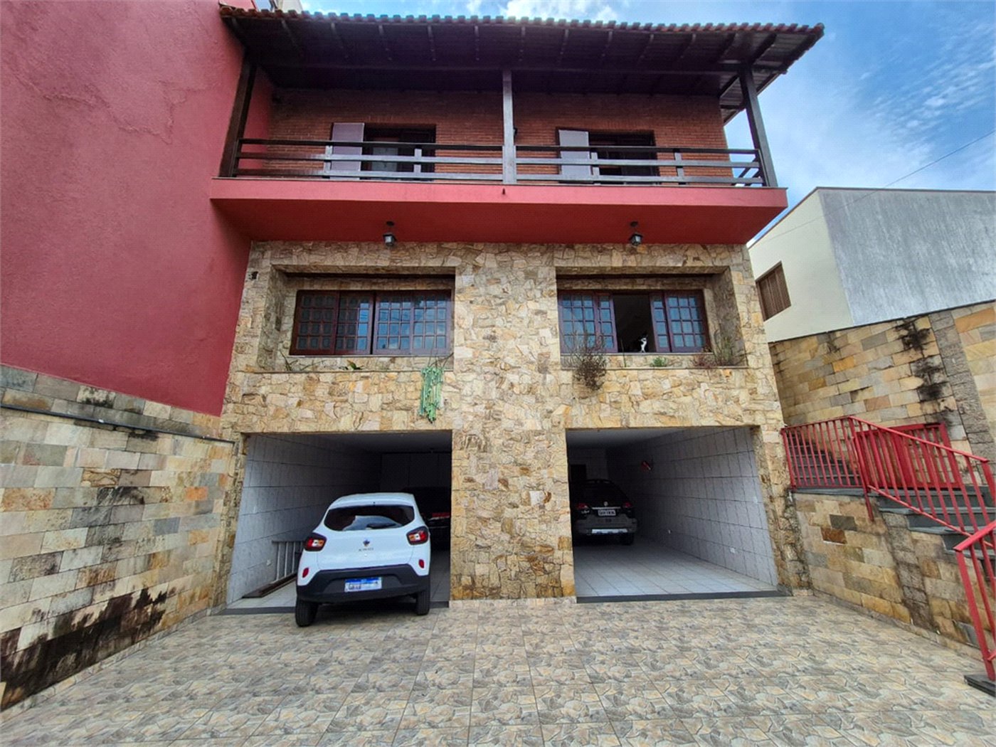 Casa à venda com 3 quartos, sendo 1 suíte, em Parque São Domingos, São Paulo, SP
