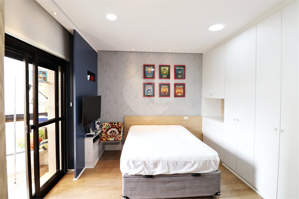 Apartamento à venda com 5 quartos, sendo 2 suítes, em Santana, São Paulo, SP