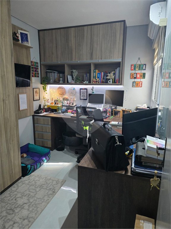 Apartamento à venda com 2 quartos, sendo 1 suíte, em Vila Pires, Santo André, SP