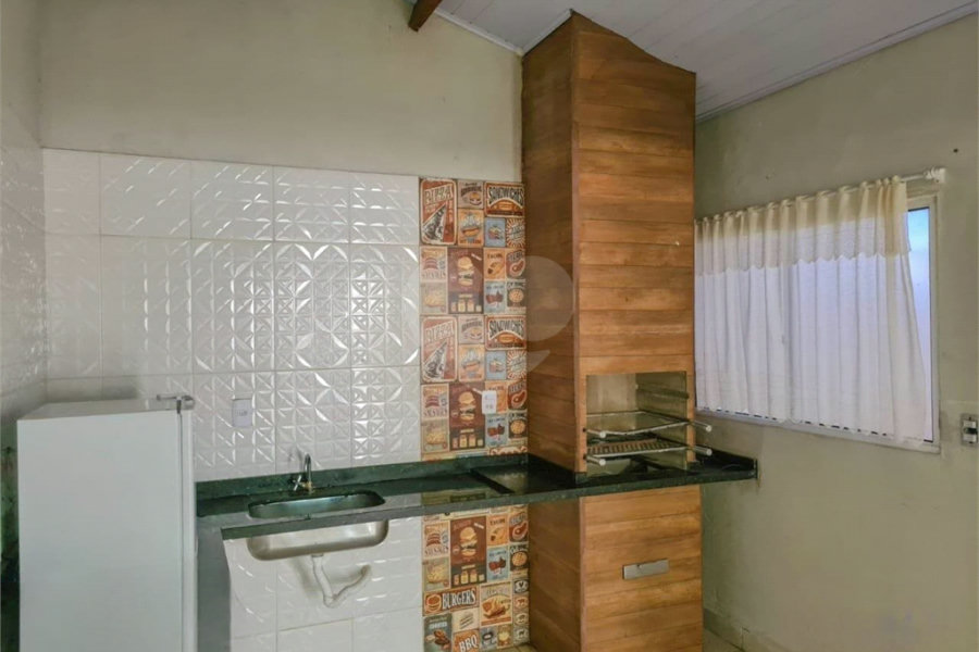 Casa à venda com 2 quartos no condomínio Villagio dos Pinhais, Pinhalzinho - SP