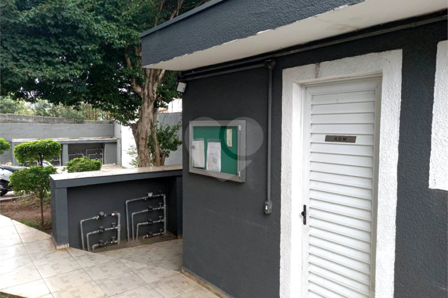 Casa à venda com 2 quartos, sendo 1 suíte, no condomínio Villagio Dona Regina, São Paulo - SP