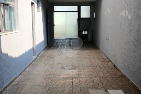 Casa à venda com 4 quartos, sendo 1 suíte, em Jardim Rosa de Franca, Guarulhos, SP