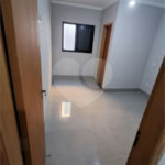 Sobrado à venda com 2 quartos, sendo 1 suíte, em Vila Nina, São Paulo, SP