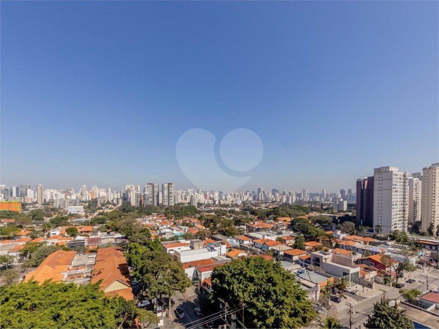 Cobertura à venda com 4 suítes em Moema, São Paulo, SP