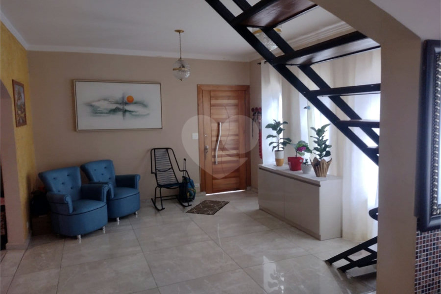 Sobrado à venda com 3 quartos, sendo 1 suíte, em Vila Nova Mazzei, São Paulo, SP