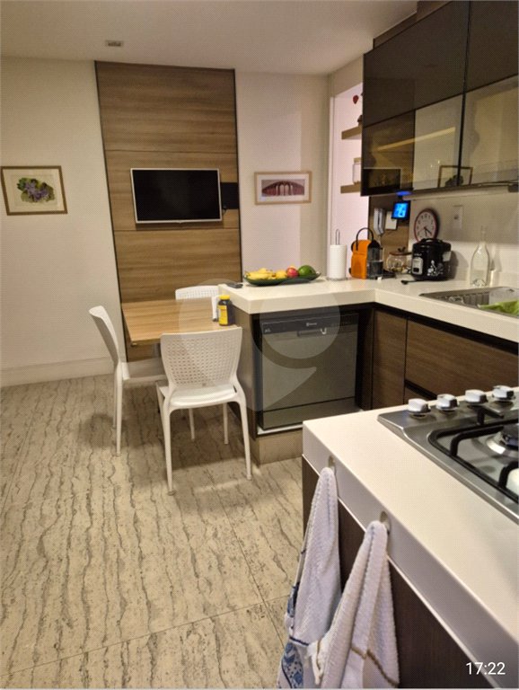 Apartamento à venda com 3 quartos, sendo 1 suíte, em Humaitá, Rio de Janeiro, RJ