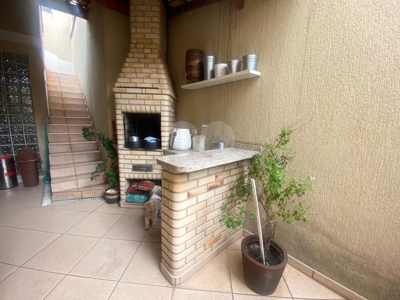 Casa à venda com 4 quartos, sendo 2 suítes, em Parada Inglesa, São Paulo, SP