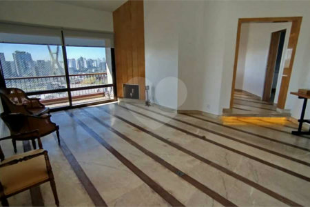 Duplex para alugar com 3 suítes em Real Parque, São Paulo, SP