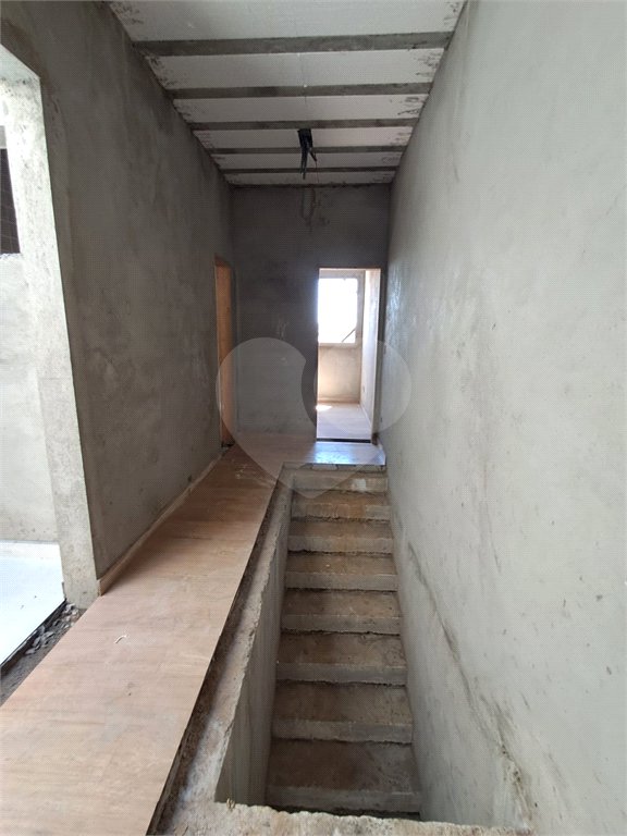 Sobrado à venda com 3 quartos, sendo 1 suíte,  em Vila Laís, São Paulo, SP