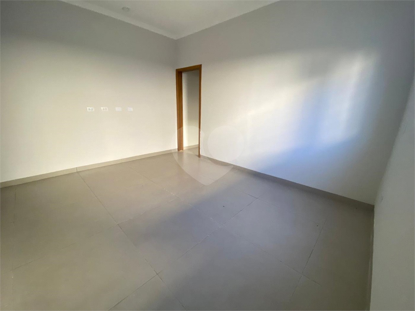 Casa à venda com 3 quartos, sendo 1 suíte, em Ipê, Três Lagoas, MS