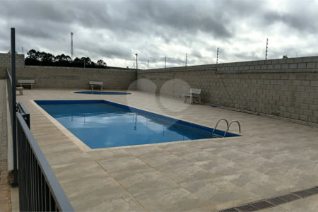 Casa à venda com 2 quartos em Vila Popular, Itapetininga, SP