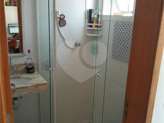 Casa à venda com 2 suítes no condomínio martinha, São Paulo - SP