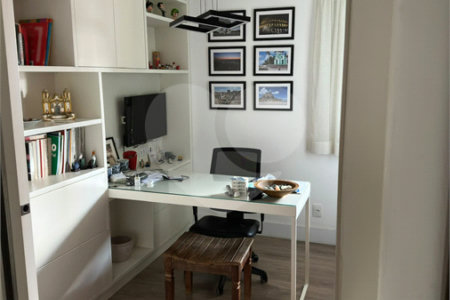 Apartamento à venda com 3 quartos, sendo 1 suíte, em Santa Teresinha, São Paulo, SP