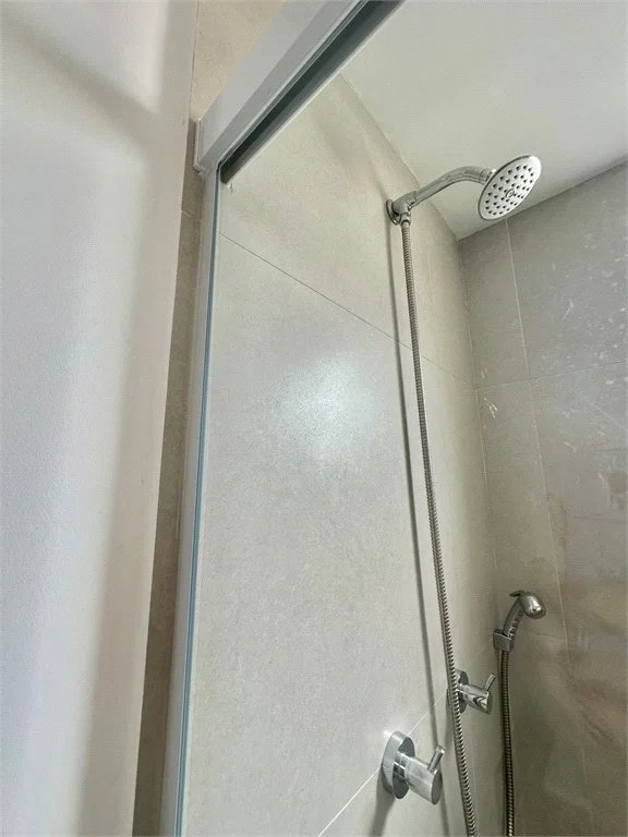 Apartamento à venda com 3 quartos, sendo 1 suíte,  em Vila Andrade, São Paulo, SP