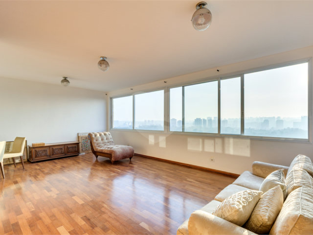 Apartamento à venda com 4 quartos, sendo 1 suíte,  em Chácara Santo Antônio, São Paulo, SP