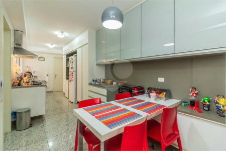 Apartamento à venda com 3 suítes em Perdizes, São Paulo, SP
