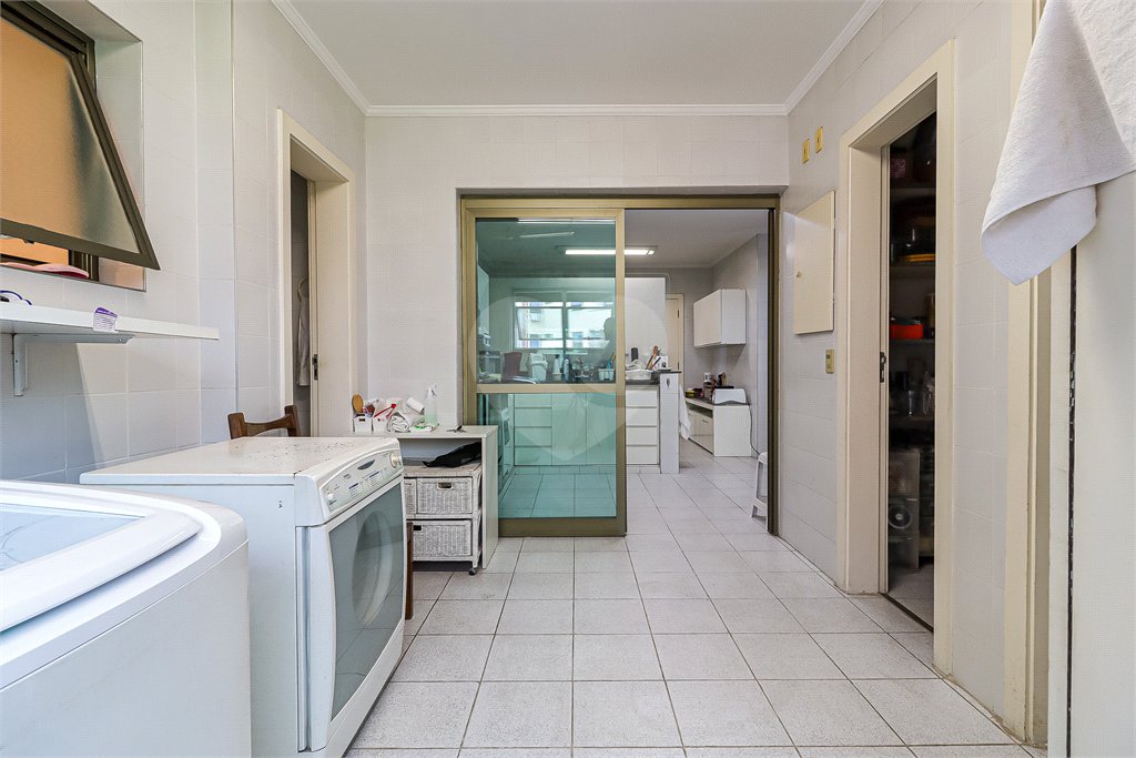 Apartamento à venda com 4 quartos, sendo 2 suítes, em Vila Morumbi, São Paulo, SP
