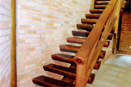 Casa à venda com 4 suítes no condomínio Estância Marambaia, Vinhedo - SP