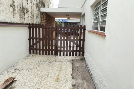 Casa à venda com 3 quartos, sendo 1 suíte, em Santo Amaro, São Paulo, SP