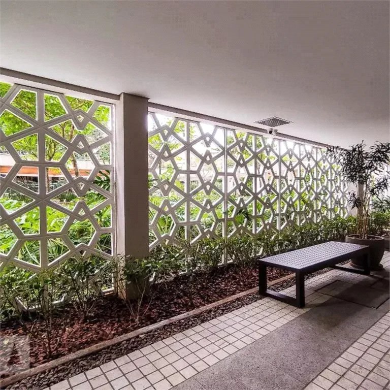 Apartamento à venda com 3 quartos, sendo 1 suíte,  em Jardim Vazani, São Paulo, SP