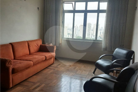 Apartamento à venda com 3 quartos, sendo 1 suíte, em Vila Monumento, São Paulo, SP