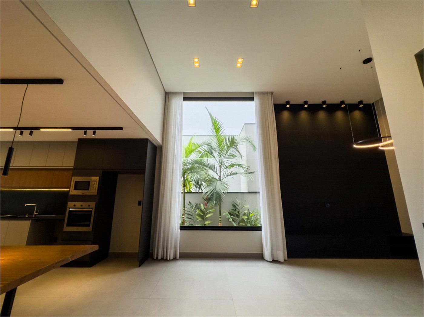 Casa à venda com 3 suítes no condomínio Residencial Helvétia Park, Indaiatuba - SP