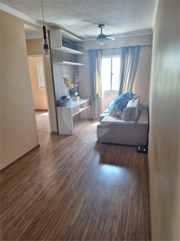 Apartamento à venda com 2 quartos em Jardim Ismênia, São José dos Campos, SP