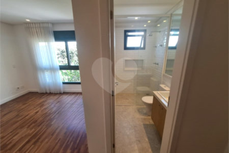 Casa à venda ou para alugar com 3 suítes no condomínio Boulevard Ibirapuera, São Paulo - SP