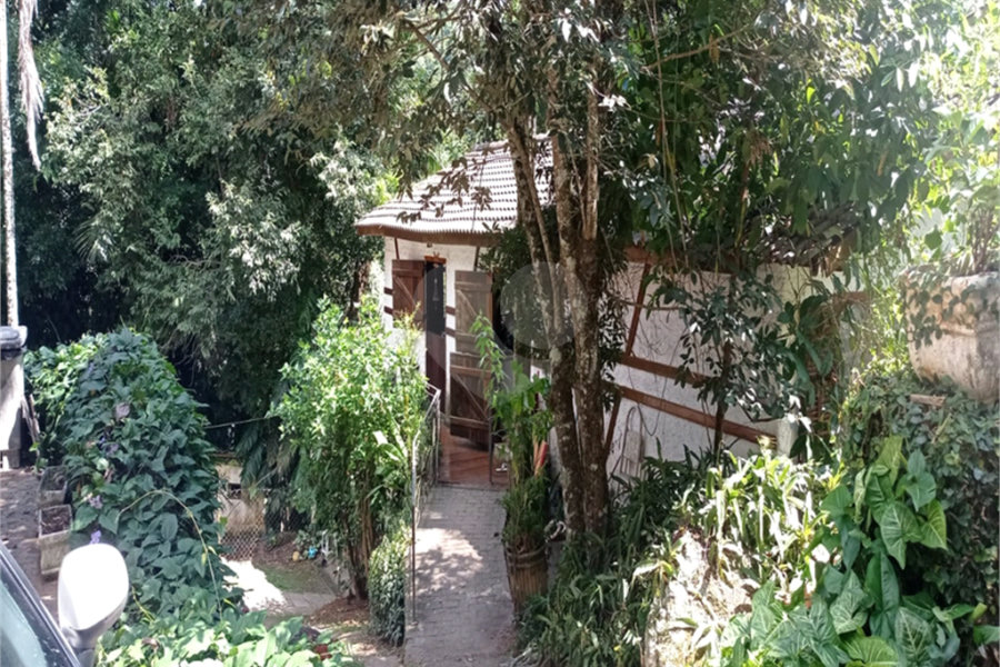 Casa Térrea à venda com 3 quartos, sendo 1 suíte, em Serra da Cantareira, Mairiporã, SP