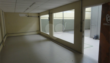 Prédio à venda em Santana, São Paulo, SP