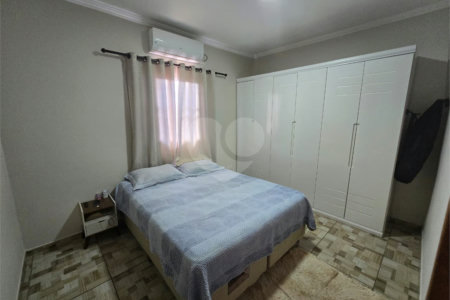 Casa à venda com 3 quartos, sendo 1 suíte,  em Portal dos Pinheiros II, Itapetininga, SP