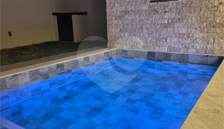 Casa à venda com 4 suítes no condomínio Residencial Dona Maria Candida, Indaiatuba - SP